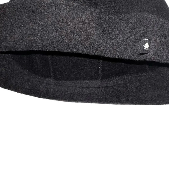 Turtle Fur, charcoal gray seemed cuffed cloak hat 23” circ warm stretchy thick - Picture 2 of 7